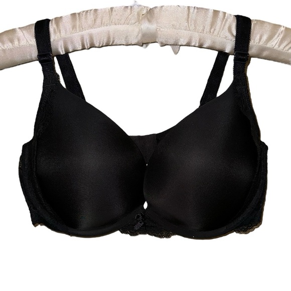Victoria's Secret Other - Victoria’s Secret Dream Angels Push Up Bra Black Size 36D